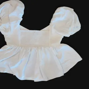 Mi Ami White Puff Sleeve Babydoll Top Smocked Blouse - Size M thumbnail 4