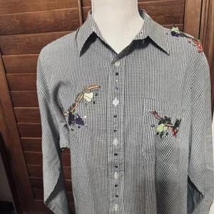 Mili Designs Vintage Gingham Fruit Embroidered Button Down Shirt Black White L thumbnail 3
