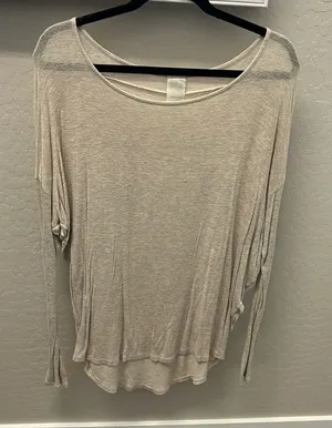 Irene’s story long sleeve top Tan Size L thumbnail 1