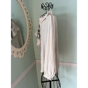 New Nili Lotan Women's XXS Long‎ Sleeve Sheer Ruffle Button Blouse Birch Ivory thumbnail 6