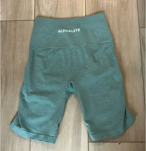 Alphalete Shorts Biker thumbnail 1