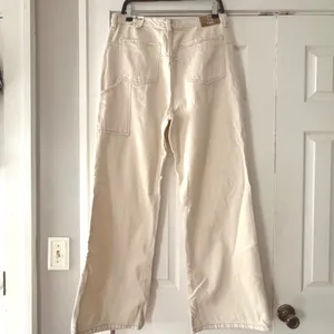 Free People We The Free Tinsley‎ Baggy Mid Rise Straight Leg Jeans Cream 33 NWOT thumbnail 6