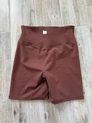 Vuori Women’s Rib Studio  Shorts in Cedar Medium thumbnail 5