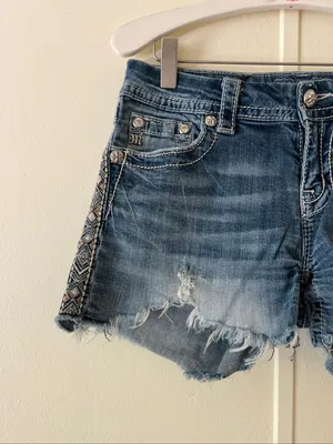 Miss Me Easy Shorts Size 28 Woman’s Jean Shorts thumbnail 2