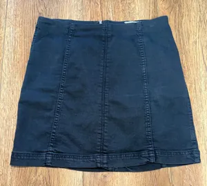 Free People Black Denim Mini Skirt High Waisted‎ Back Zip Size 12 Grunge Skater thumbnail 1