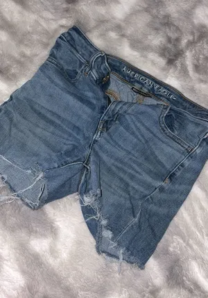 American Eagle Shorts thumbnail 1