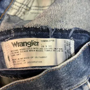 Vintage style wrangler cut off denim shorts medium wash‎ thumbnail 6