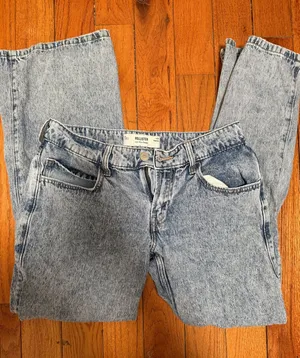 Hollister Jeans thumbnail 1