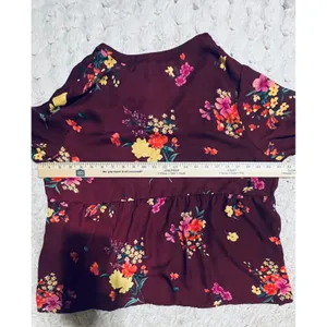 Old Navy Burgundy Floral V-Neck Peplum Blouse‎ Long Sleeve Top thumbnail 10