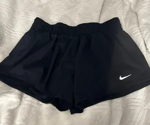 Nike Dri-Fit Shorts thumbnail 1