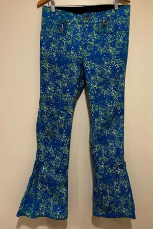 686 Womens Snowboarding Slim Flare Pants Blue & Green Camo Size Medium thumbnail 1