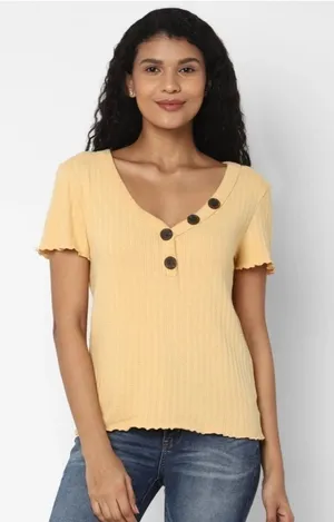 American Eagle Size XL Short-Sleeve Top thumbnail 1