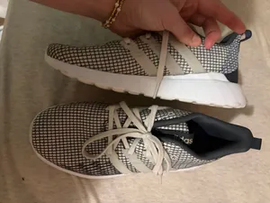Adidas Shoes thumbnail 2