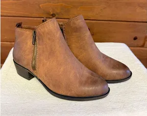 Madden Girl Womens Bolerooo Ankle Booties Boots Sz 6.5 Brown NWOT thumbnail 1