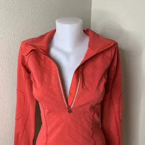 Lululemon Toasty Tech Quilted Elbow Love Red Coral 1/2 Zip Jacket Coat Sz 2 thumbnail 11