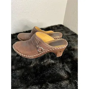 Frye Charlotte Ring Harness 70770 Brown Leather Heeled Mule Clogs Women's Sz 11 thumbnail 7