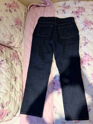 Old Navy Women's Straight Leg Jeans - Dark Indigo and Light Blue thumbnail 6