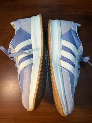 adidas Women's Lavender and White Retro Trainer thumbnail 9