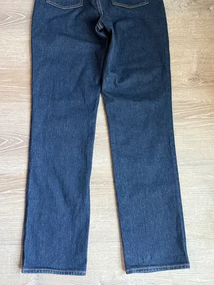 Aritzia Denim Forum Rowan Super Hi-Rise Straight Jean 27 thumbnail 13