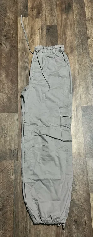 Abercrombie & Fitch pants thumbnail 3