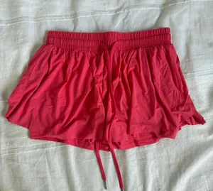 Amazon red flowy shorts NWOT thumbnail 1