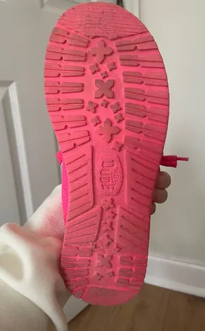 Hey Dude Pink thumbnail 4