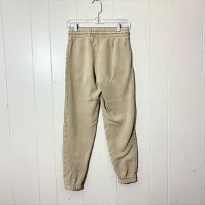 TNA Aritzia Cozy Fleece Boyfriend Sweatpants XS Tan Khaki Joggers thumbnail 12
