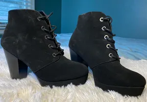 Highheel Boots Black Size 6.5 thumbnail 2