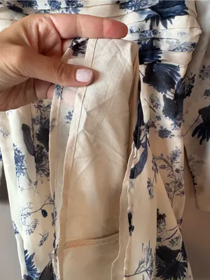 Abercrombie & Fitch NWT Ivory & Blue Emerson Chiffon Long-Sleeve Midi Dress XS thumbnail 7