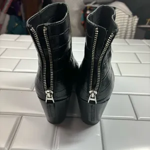 Dolce Vita Coltyn‎ Black Leather Rear Zip Bootie size 8 thumbnail 10