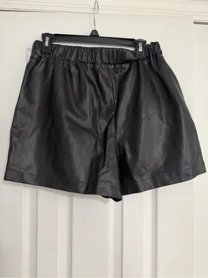 TopShop Women's Faux high rise Leather Black Elastic-Waist Shorts size 8 thumbnail 8