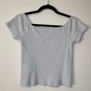 BRANDY MELVILLE JOHN GALT Light Blue Ribbed Off Shoulder Top Women’s One Size thumbnail 6