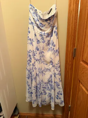 Abercrombie Strapless Floral Dress thumbnail 3