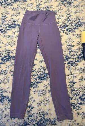 Purple Lululemon Leggings Size 6 thumbnail 1