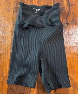 Year of Ours Ribbed V-Waist Biker Shorts Black XS High Rise Activewear USA thumbnail 1