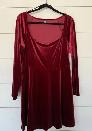 Old Navy Women’s Large Maroon Square Neck Velvet Longsleeve Mini Dress New thumbnail 1