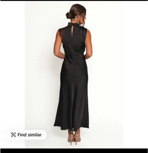 Petal & Pup Halter Anabelle Neck Midi Dress thumbnail 2