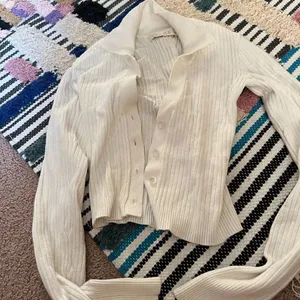 Meshki small cream button down thumbnail 5