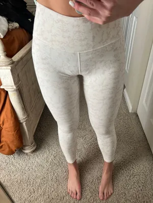 Fabletics PowerHold Leggings thumbnail 1