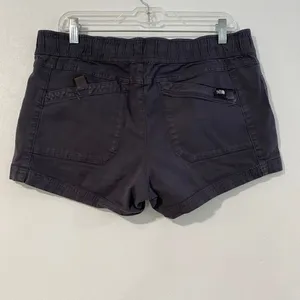The North Face Women’s Shorts Size L Black Drawstring Hiking Outdoor thumbnail 3
