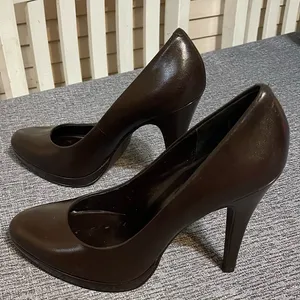 Jeffrey Tyler High Heels thumbnail 1