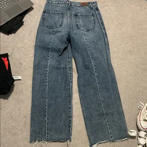 Hidden wide leg, high waisted frayed jeans thumbnail 4