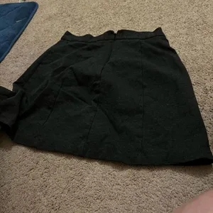 Hutch black skirt SP‎ thumbnail 8