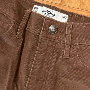 Hollister Women’s Ultra High Rise Corduroy Flare Pants thumbnail 5