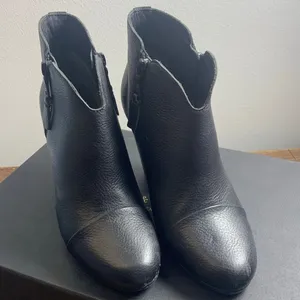 Rag & Bone Margot Black‎ leather Boots size 6.5 thumbnail 2