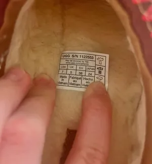 UGG Platform s thumbnail 2