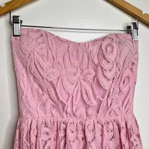 Nymphe Light Pink Strapless Mini Dress Size Medium Juniors? Lace Overlay flirty thumbnail 2