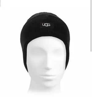 UGG Cuffed Beanie in black NWT thumbnail 2