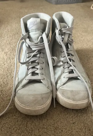 Nike blazer  thumbnail 1