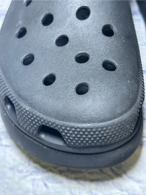 Classic Crocs Mega Crush Platform Slip On Clogs Sandals W9 M7 Black thumbnail 6